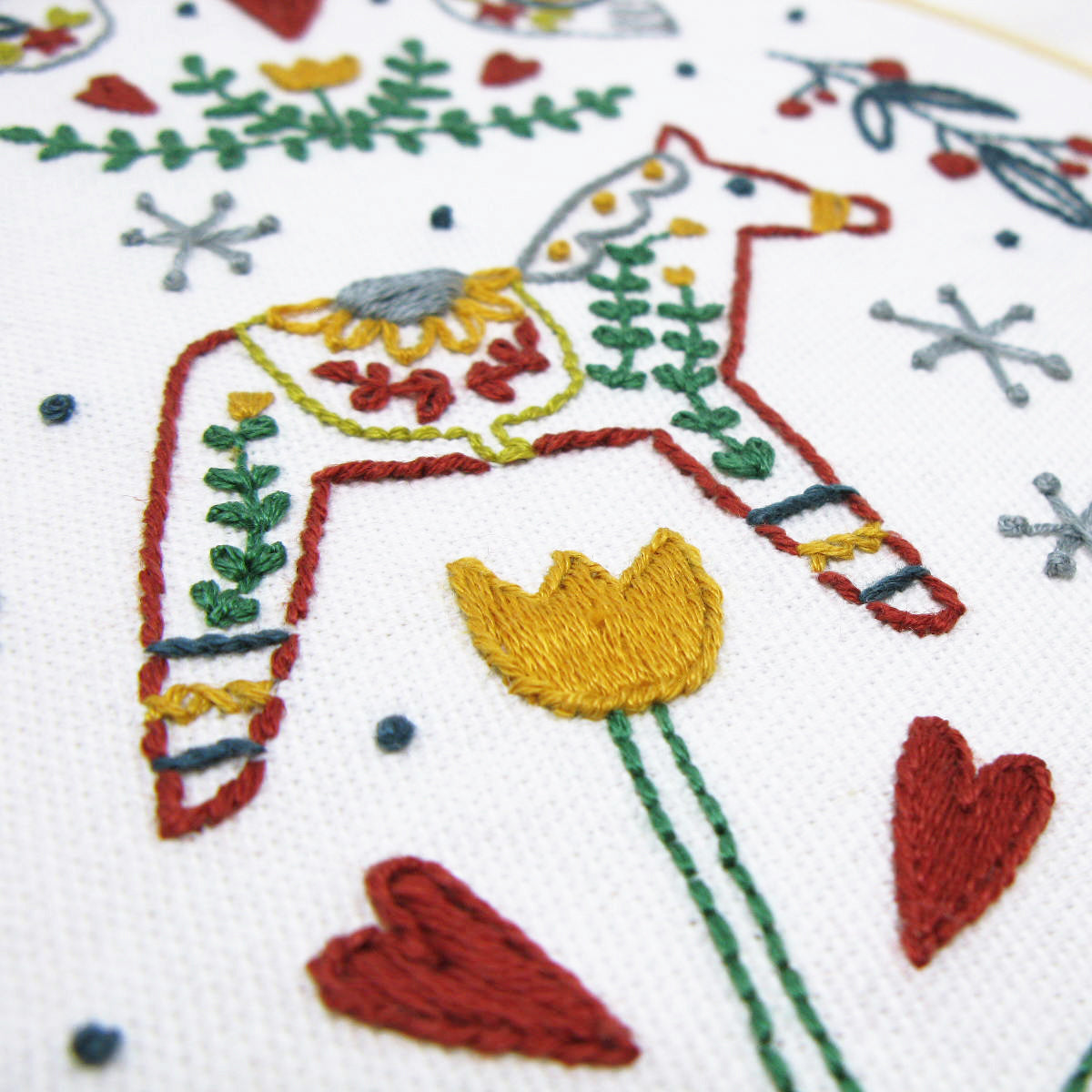 DALA embroidery kit